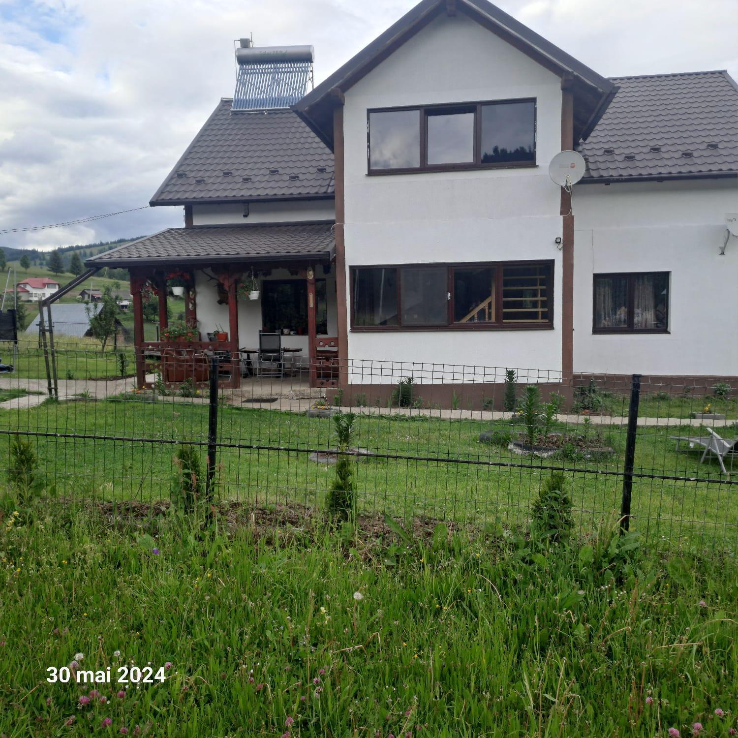 Casa Vasy Guest House วาตราดอร์เนย์ ภายนอก รูปภาพ